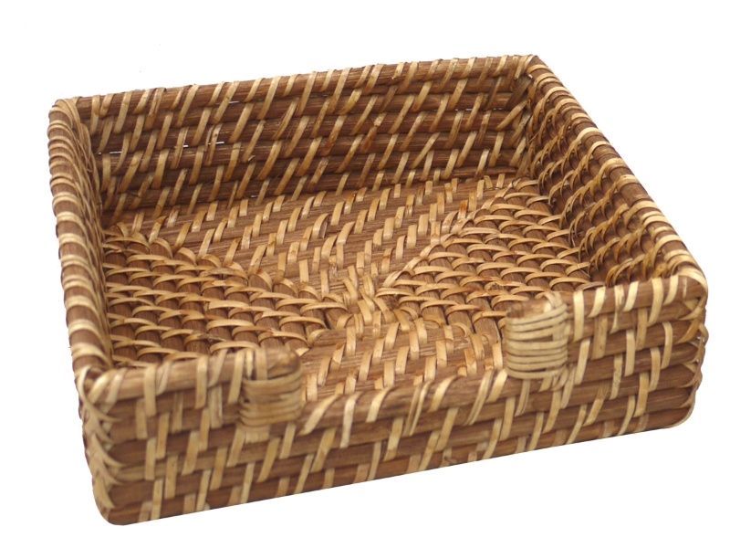 Custom-made Artisanal Rattan Napkin Holder – Handwoven Eco-friendly Dining Organizer